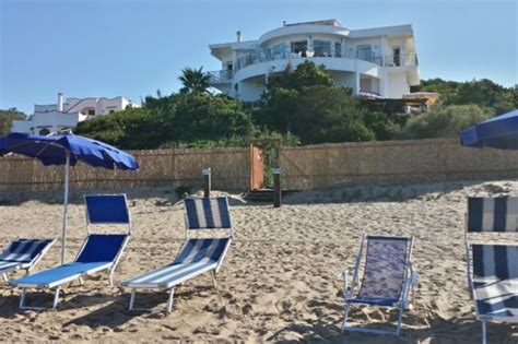 VILLA LIDIA, VACANZE SULLA SPIAGGIA A SABAUDIA.